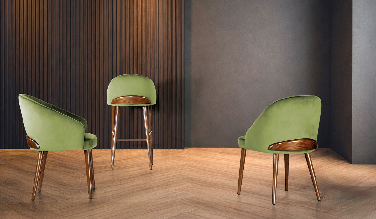 Chelsea Wood/B High Stool