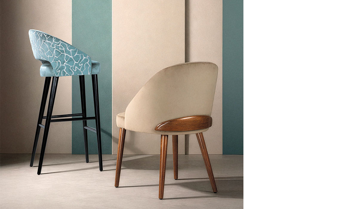 Chelsea/B-2 High Stool