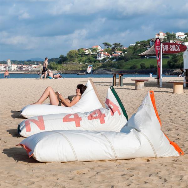 Cheslón Bean Bag-Contract Furniture Store for hospitality, leisure & commercial projects