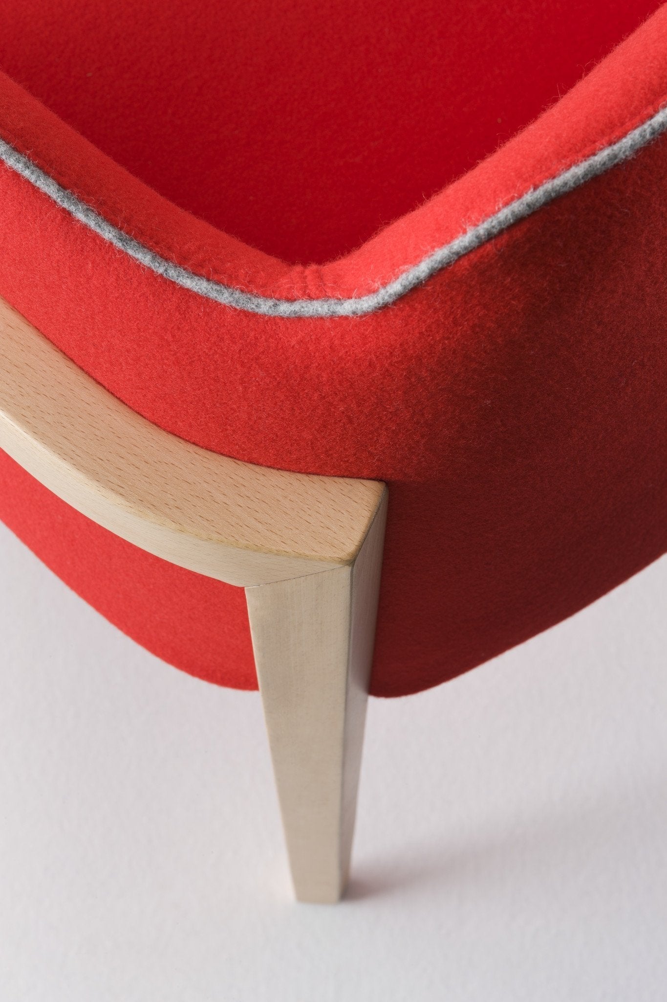 Chevalet BL Armchair
