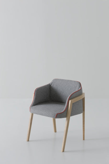 Chevalet BL Armchair