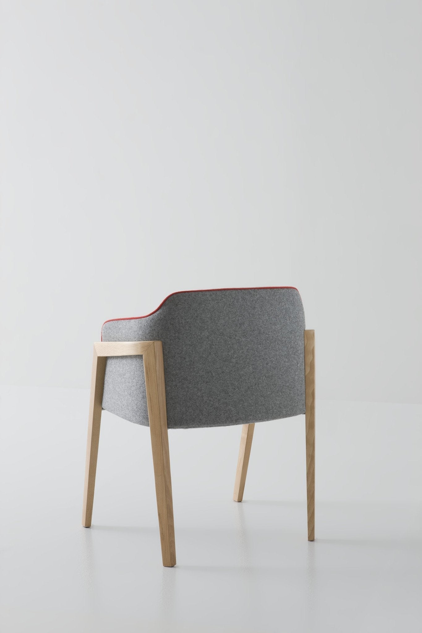 Chevalet BL Armchair