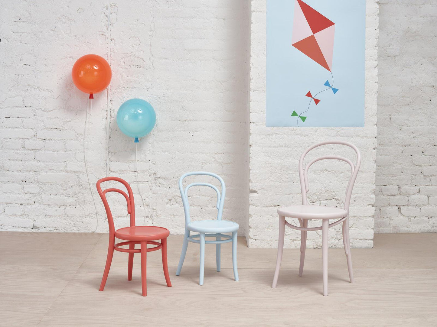 Children's Chair Petit 014-Contract Furniture Store for hospitality, leisure & commercial projects