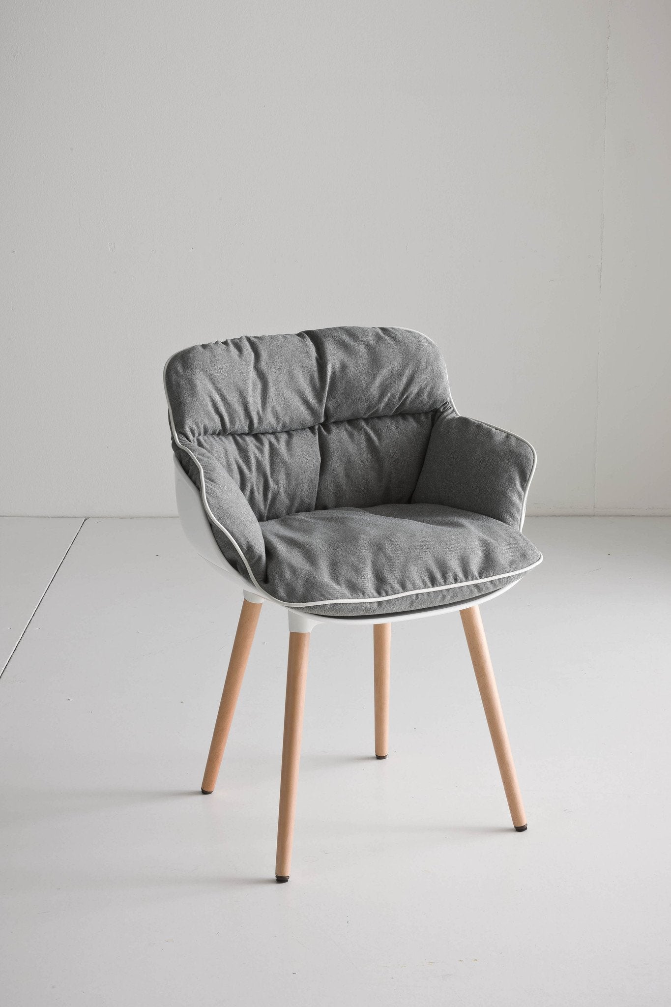 Choppy BL Armchair