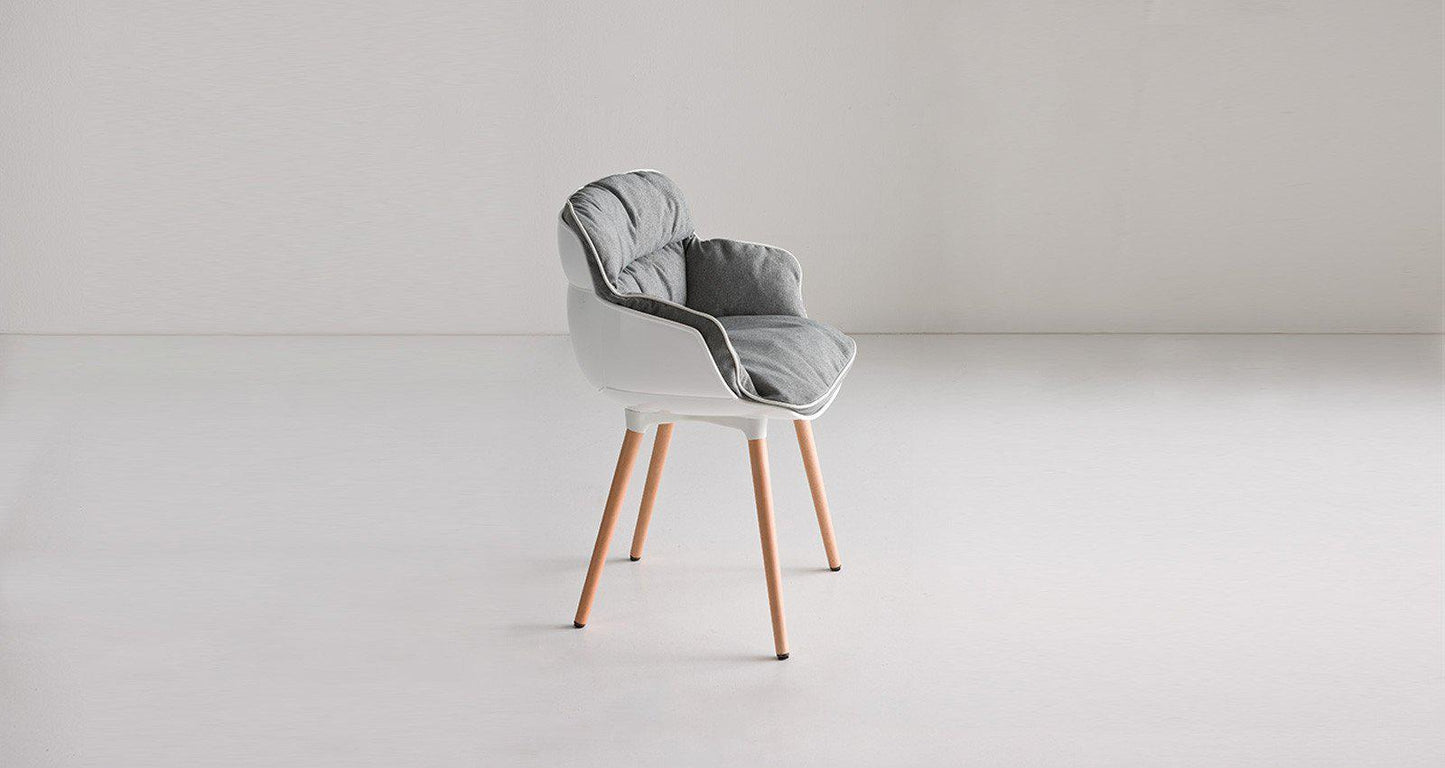 Choppy BL Armchair