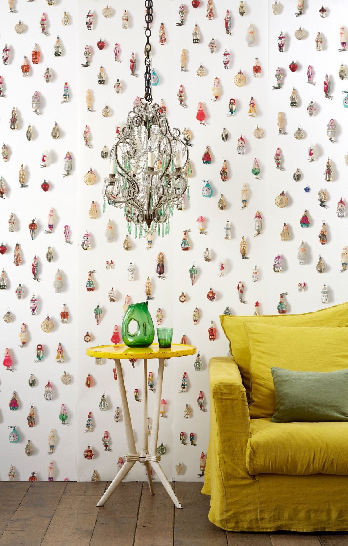 Christmas Obsession Wallpaper-NLXL-Contract Furniture Store