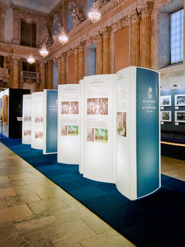 City Luminous Display-Contract Furniture Store for hospitality, leisure & commercial projects