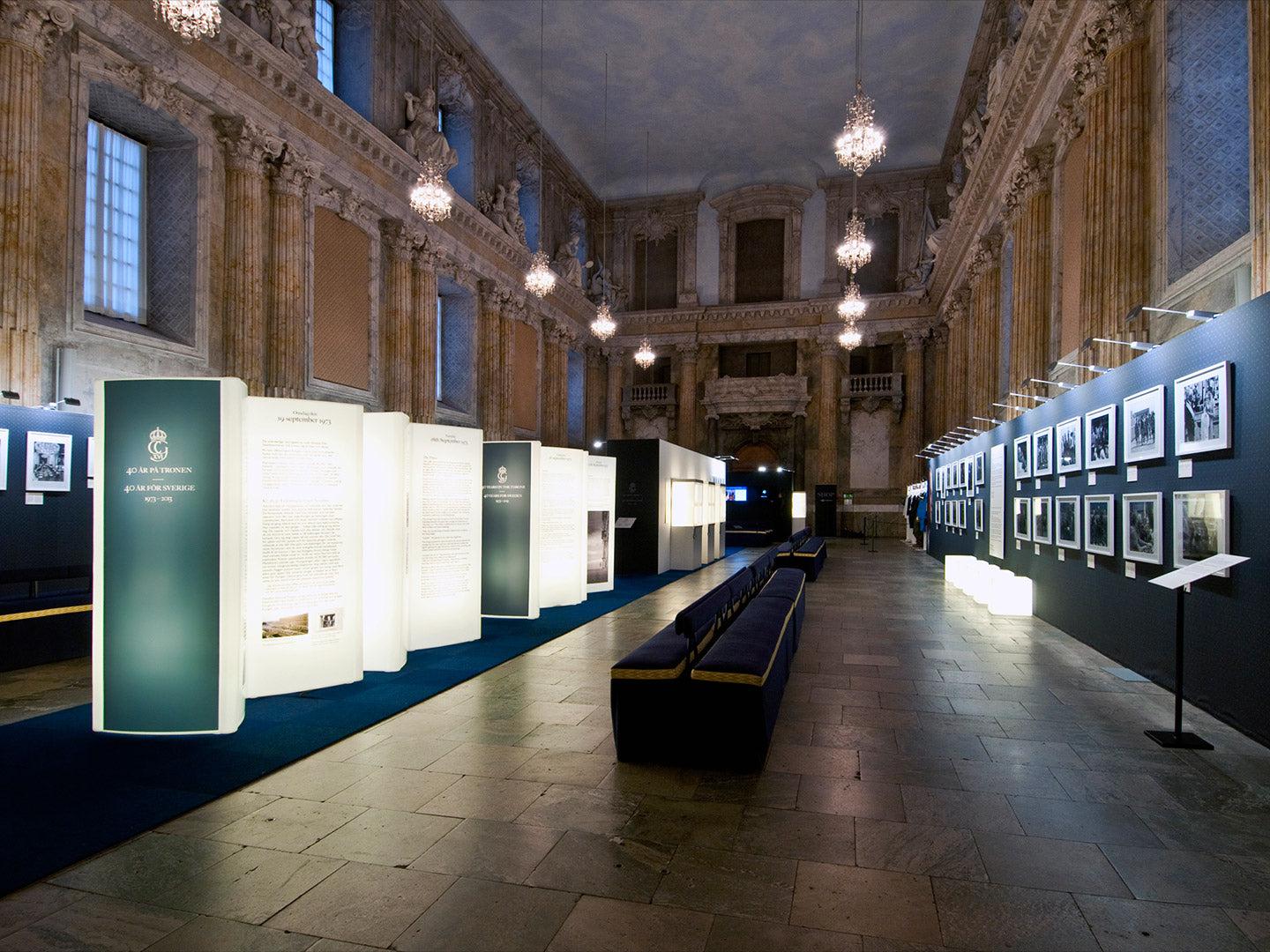 City Luminous Display-Contract Furniture Store for hospitality, leisure & commercial projects