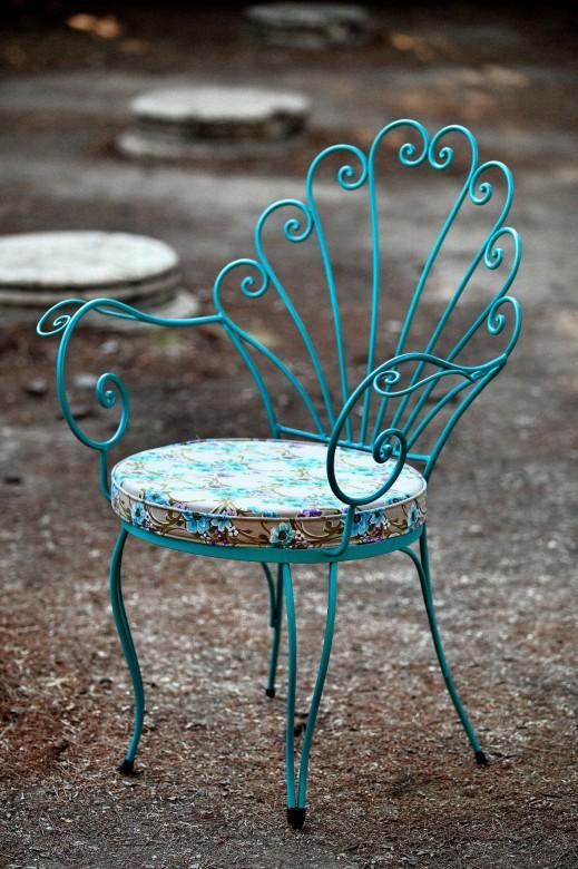 Clematis Armchair