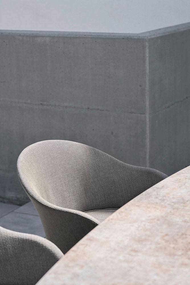 Clever Bucket Armchair-Contract Furniture Store for hospitality, leisure & commercial projects