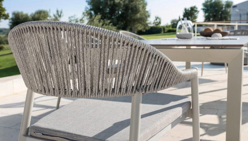 Clever Lounge Chair-Contract Furniture Store for hospitality, leisure & commercial projects