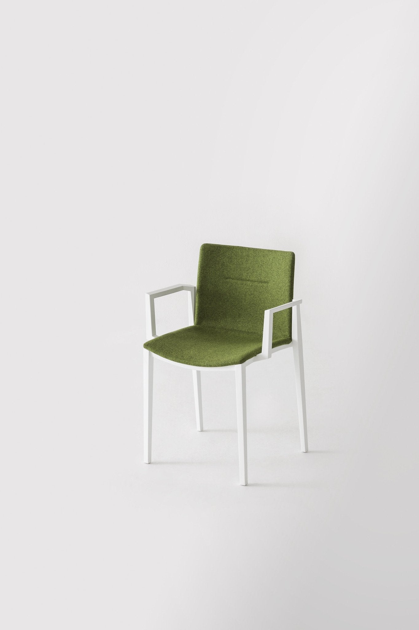 Clipperton Dress B Armchair