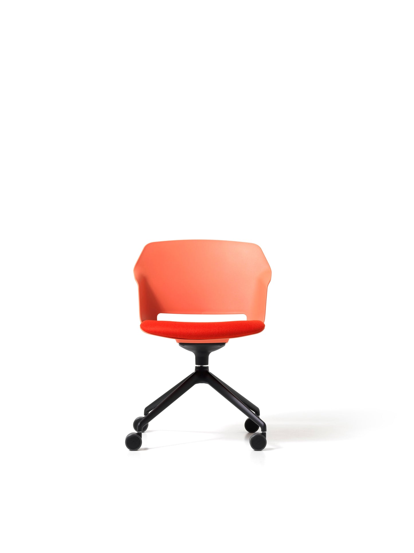 Clop RG Armchair-Contract Furniture Store for hospitality, leisure & commercial projects