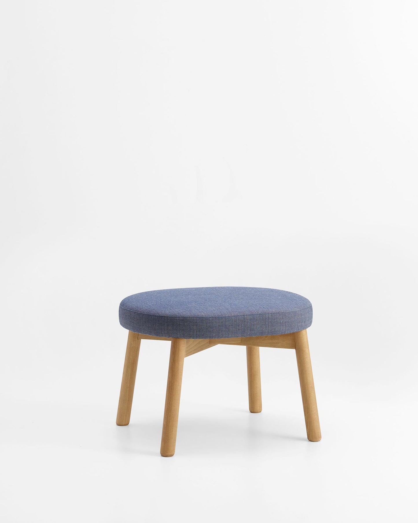 Coco 8.01.0 Ottoman-Contract Furniture Store for hospitality, leisure & commercial projects