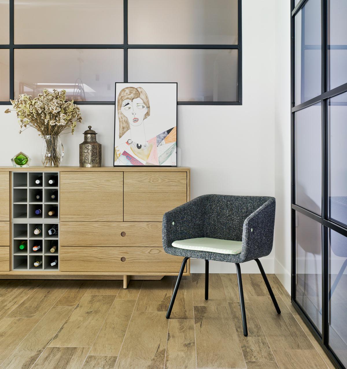 Collar Mao Armchair