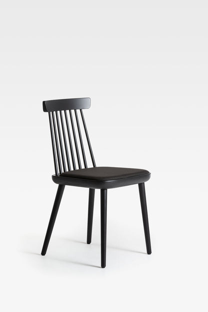 Colonial Side Chair