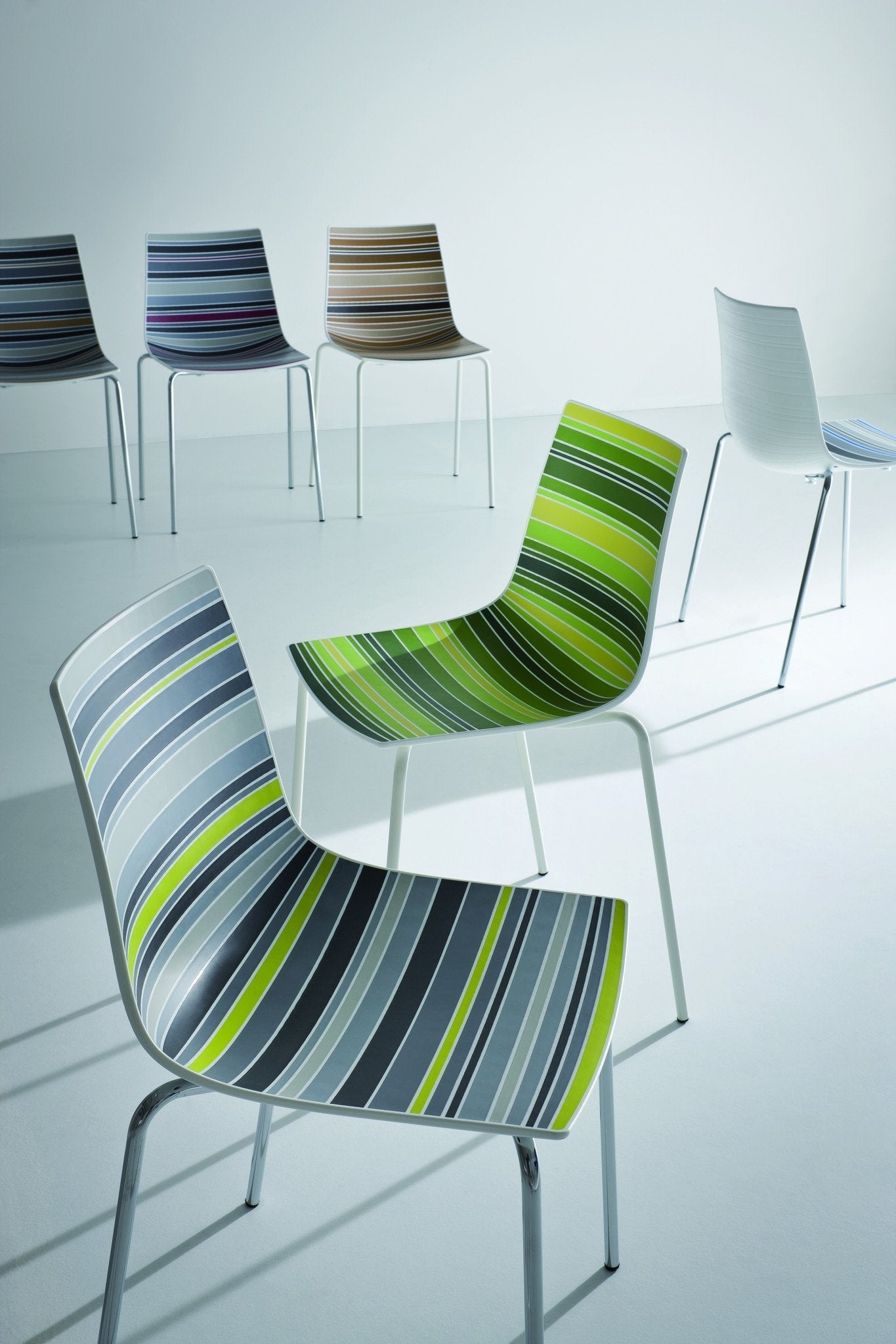 Colorfive NA Side Chair