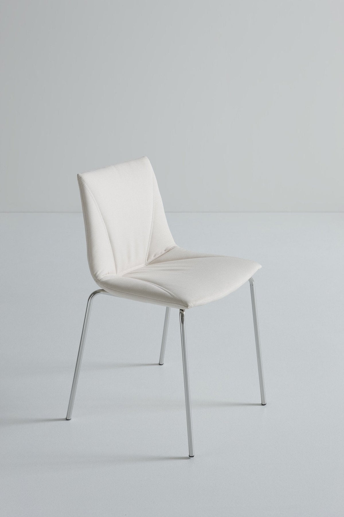 Colorfive Side Chair c/w Metal Legs-Gaber-Contract Furniture Store