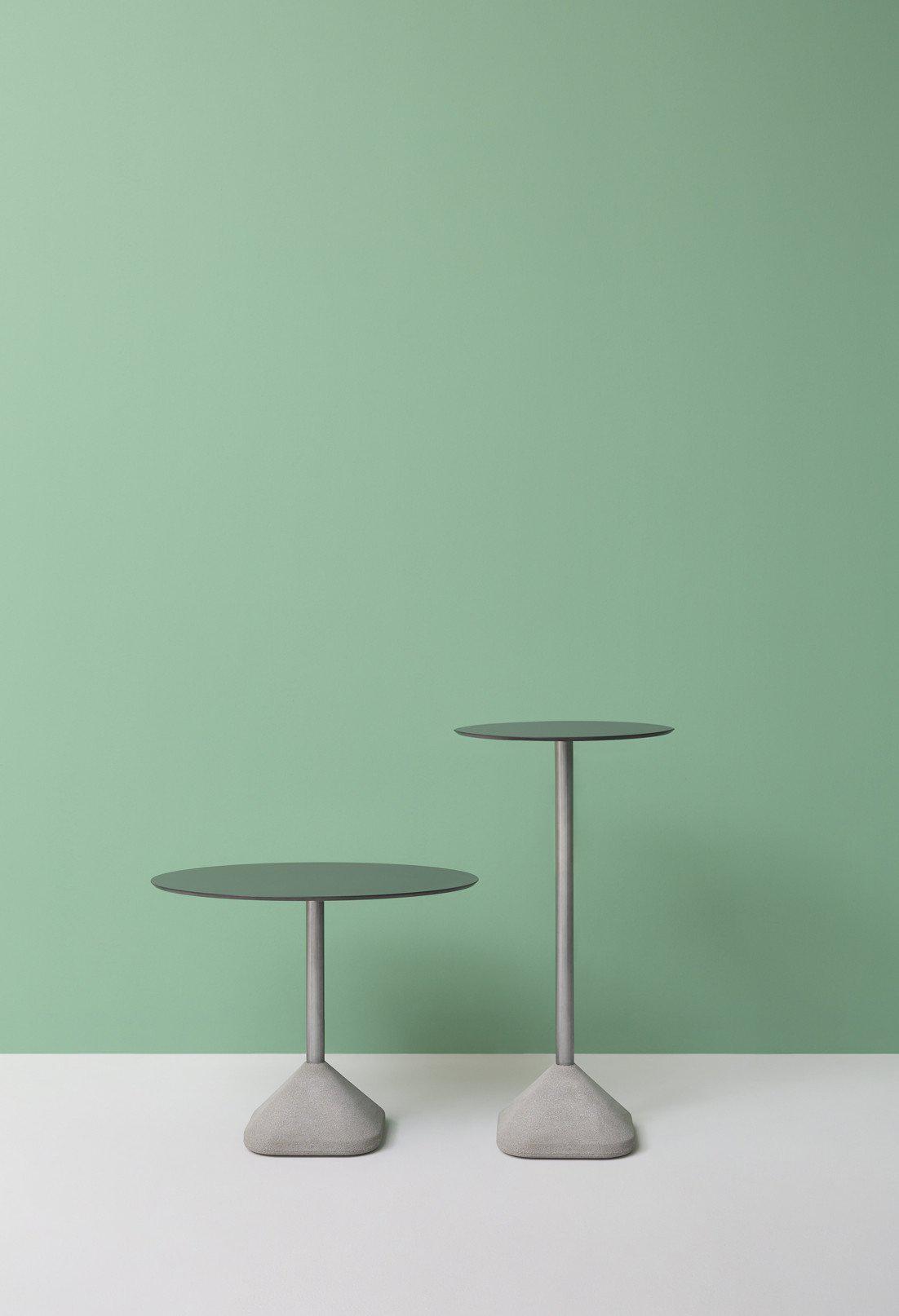 Concrete 855 Poseur Base