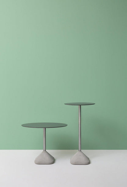 Concrete 855 Poseur Base