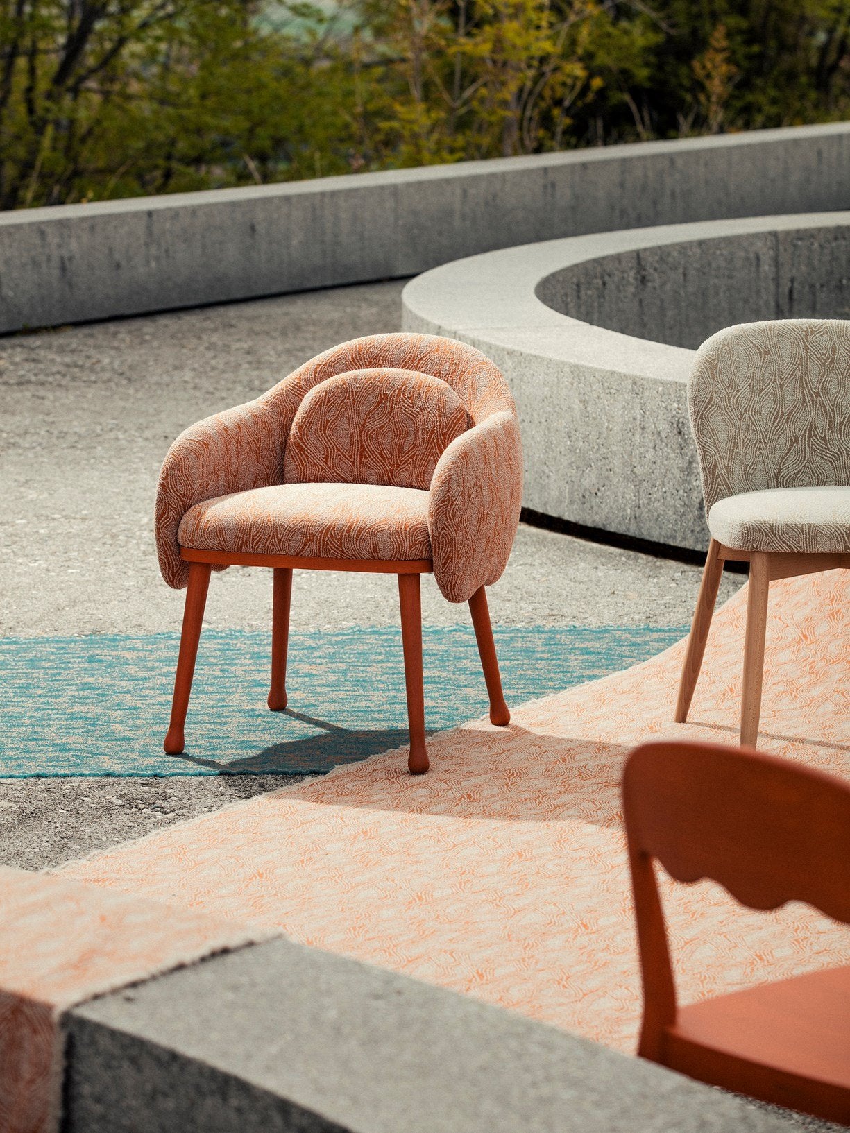 Corolla 270 Armchair