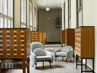 Corolla 271 Lounge Chair-Contract Furniture Store for hospitality, leisure & commercial projects