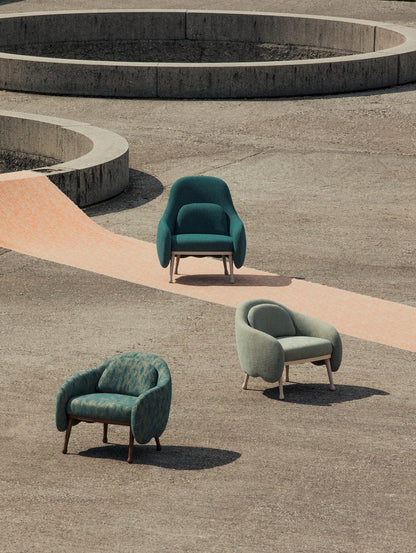 Corolla 271 Lounge Chair-Contract Furniture Store for hospitality, leisure & commercial projects