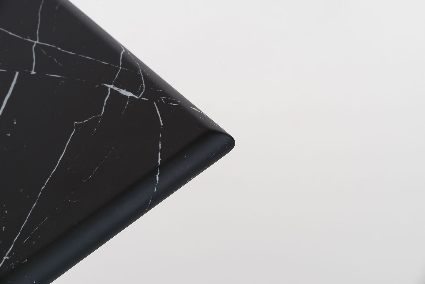 Cover Marble Table Top-Contract Furniture Store for hospitality, leisure & commercial projects