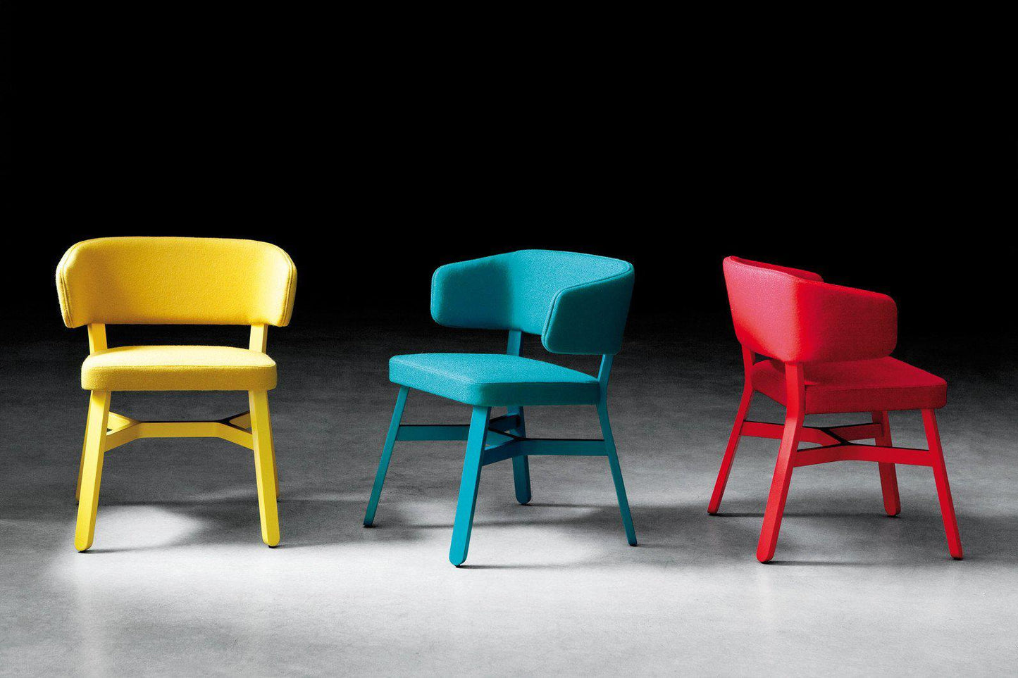 Croissant 571 Armchair