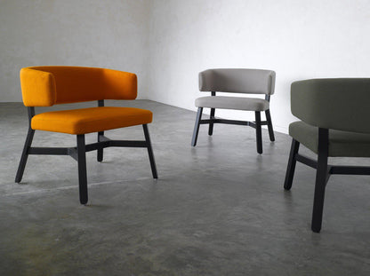 Croissant 572 Lounge Chair