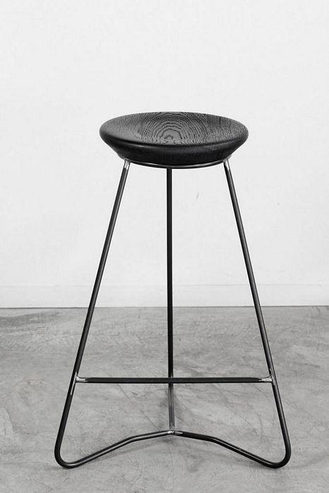 Curve High Stool