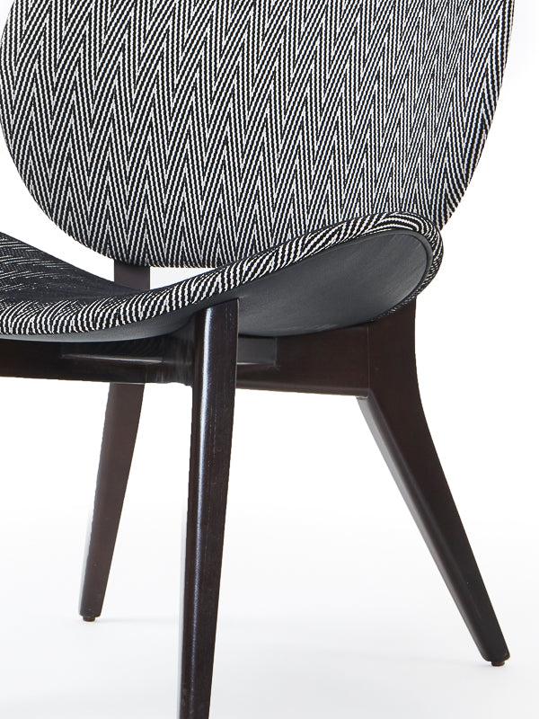 Curve Lounge Chair