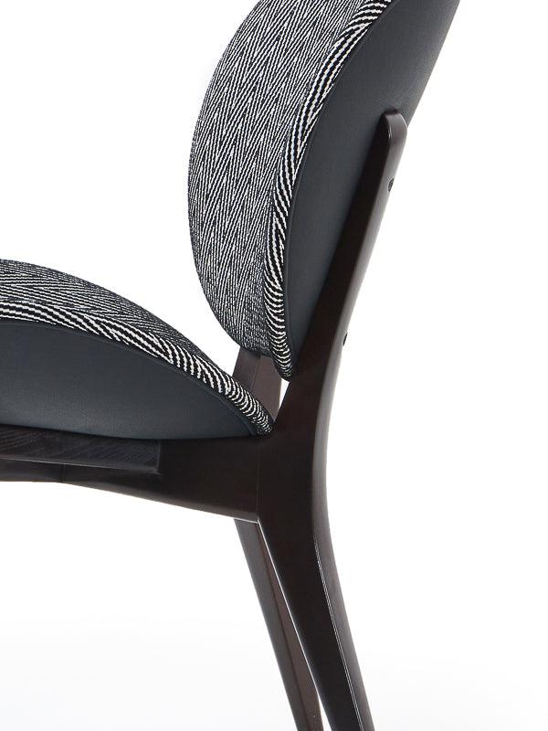 Curve Lounge Chair