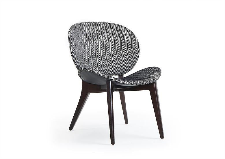 Curve Lounge Chair