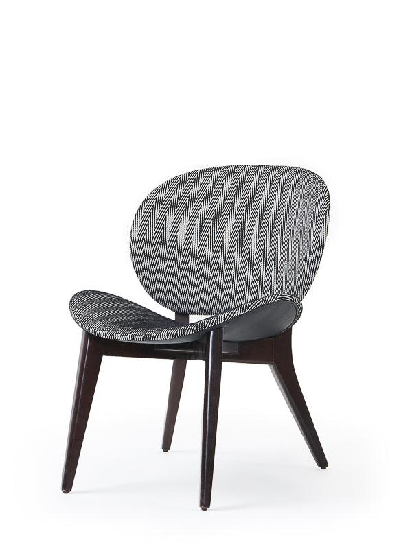 Curve Lounge Chair