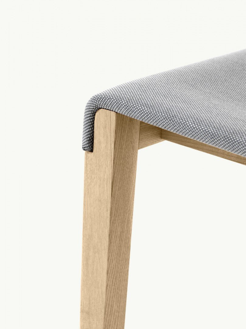 Dalton 661 Side Chair-Contract Furniture Store for hospitality, leisure & commercial projects