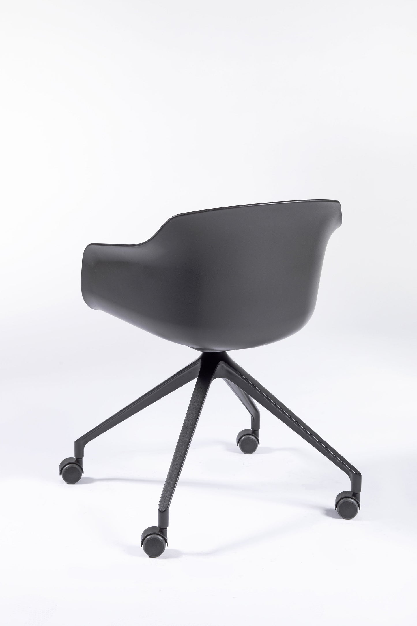 Dame UR Armchair
