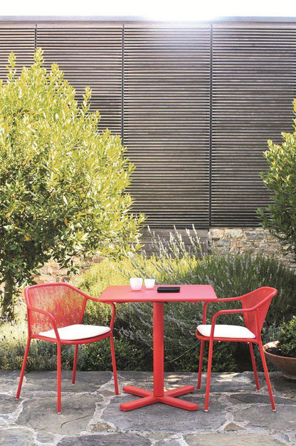 Darwin 522 Armchair