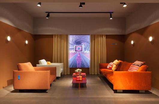 Deep Sofa