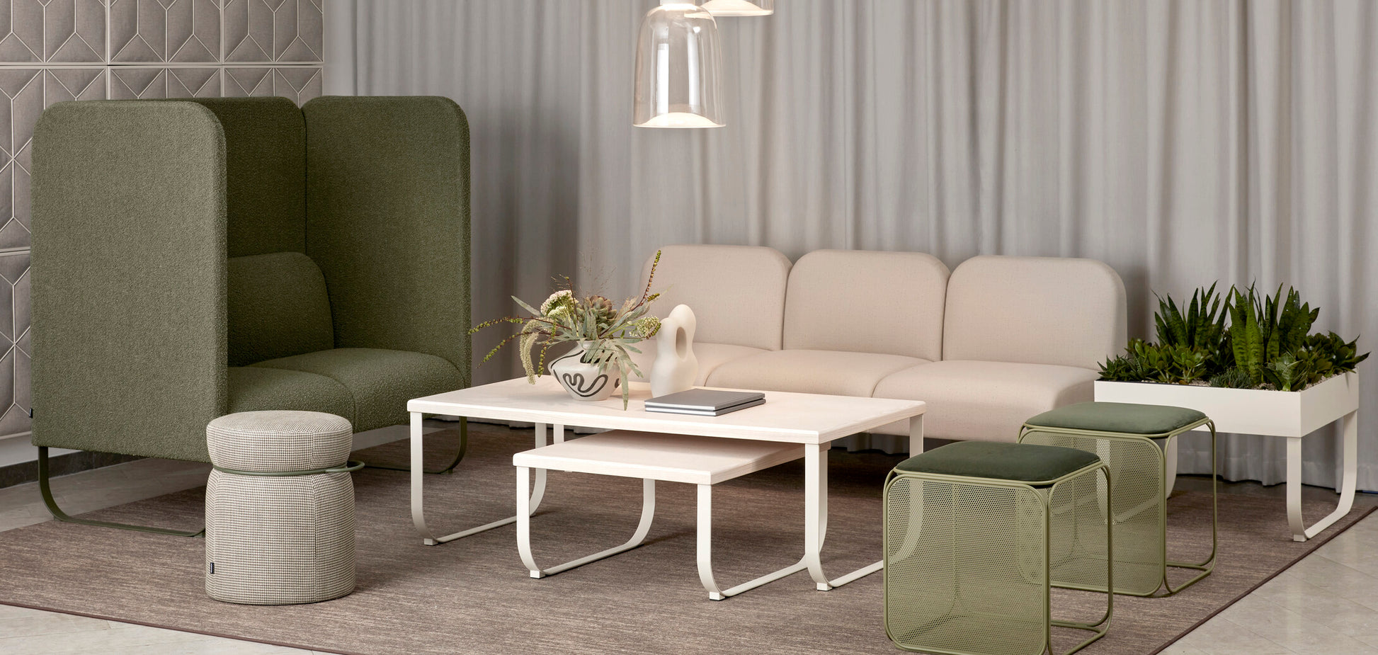 Dice Hybrid Stool-Contract Furniture Store for hospitality, leisure & commercial projects