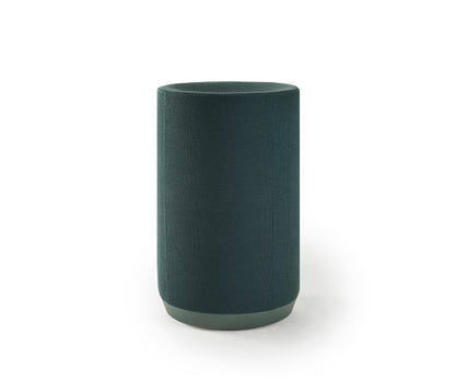 Dividuals Pouf-Contract Furniture Store for hospitality, leisure & commercial projects