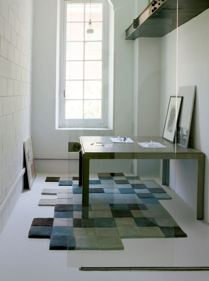 Do-Lo-Rez 1 Greys Rug-Contract Furniture Store for hospitality, leisure & commercial projects