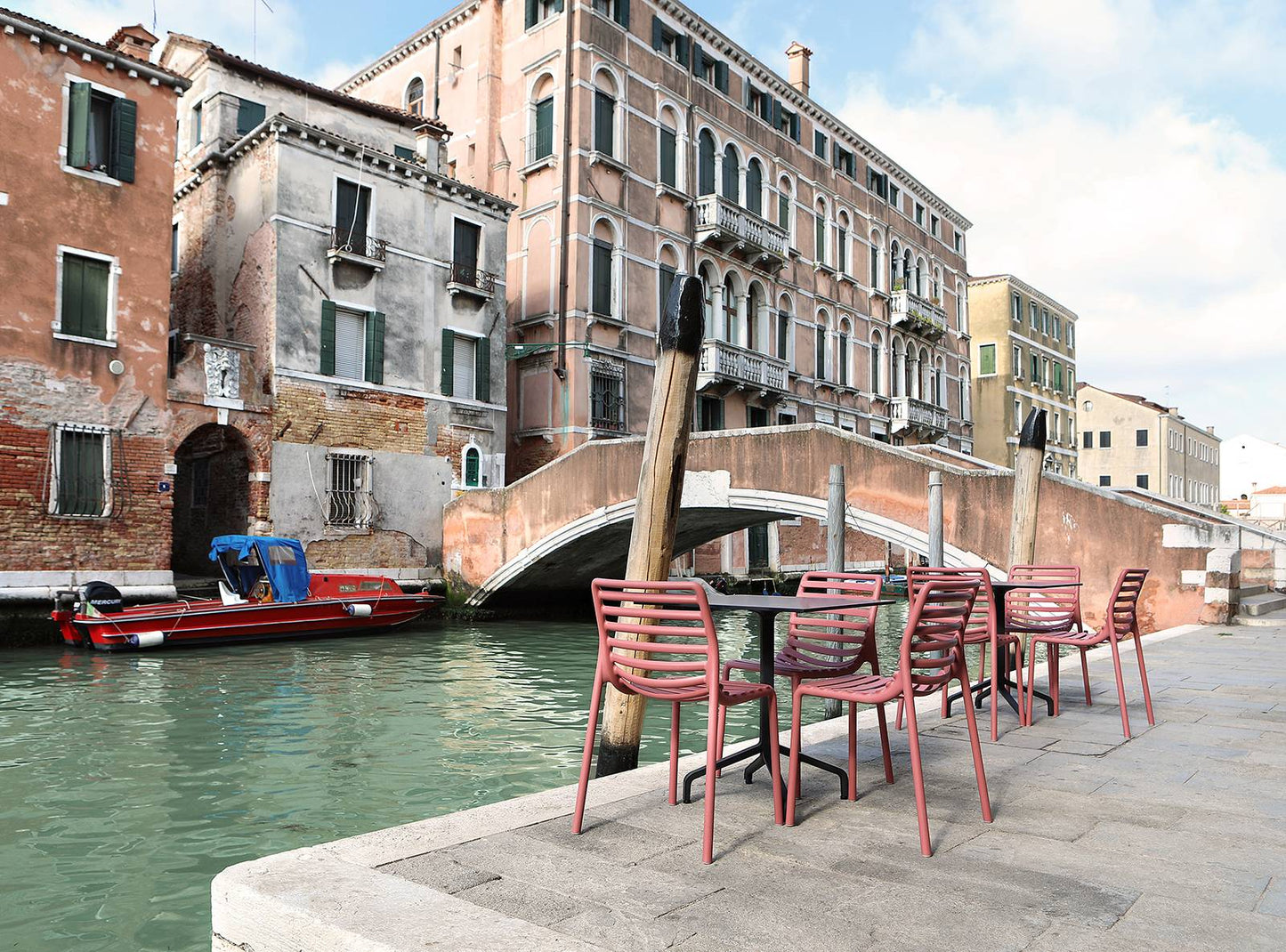 Doga Bistrot Side Chair