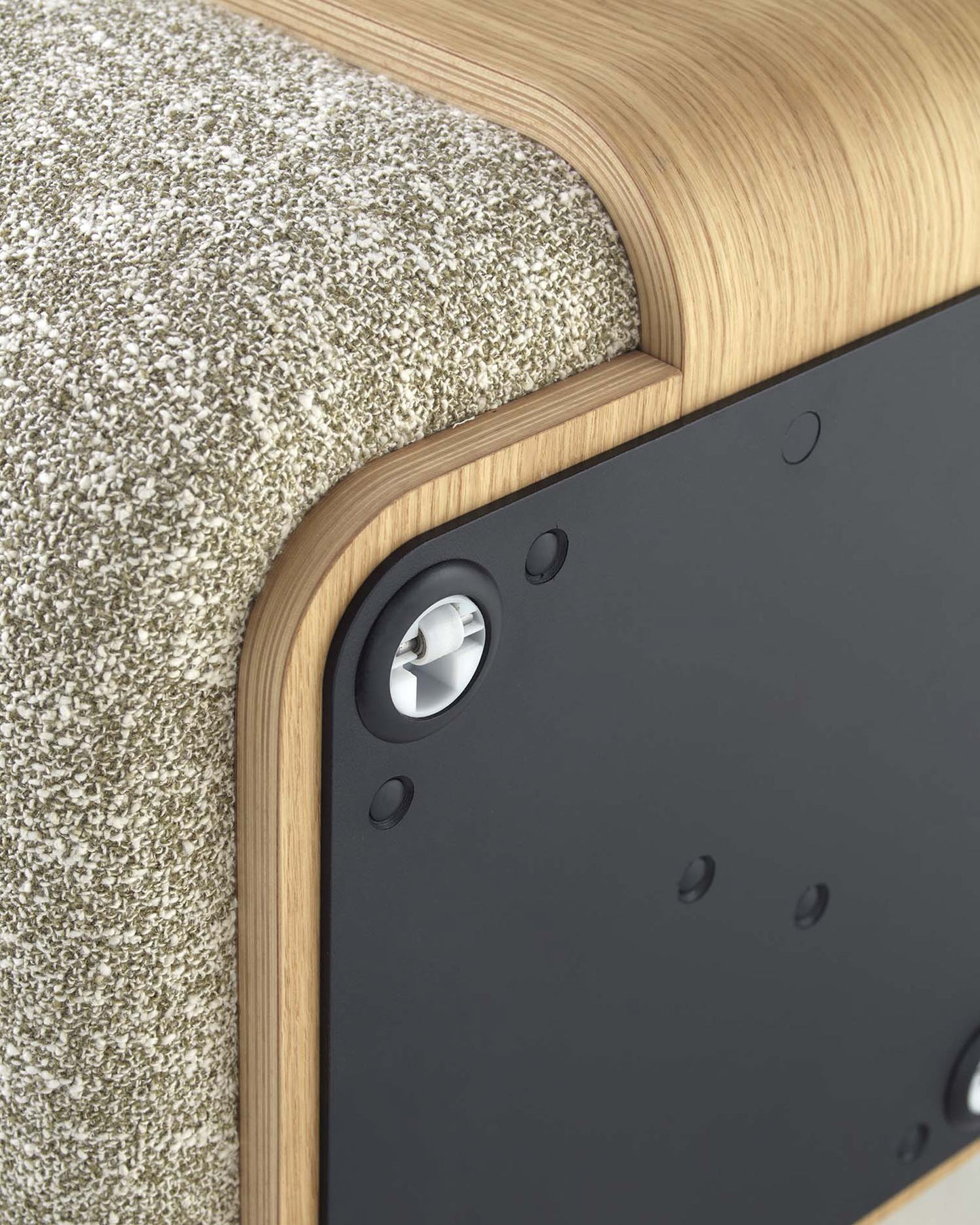 Dondo Pouf-Contract Furniture Store for hospitality, leisure & commercial projects