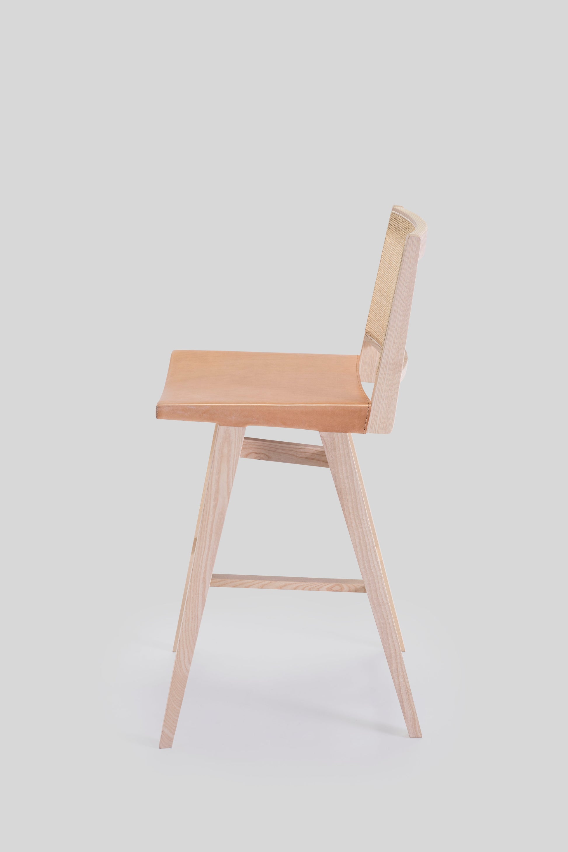Dorothea High Stool