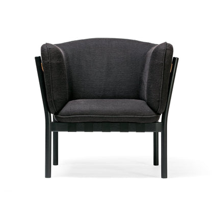 Dowel Lounge Chair