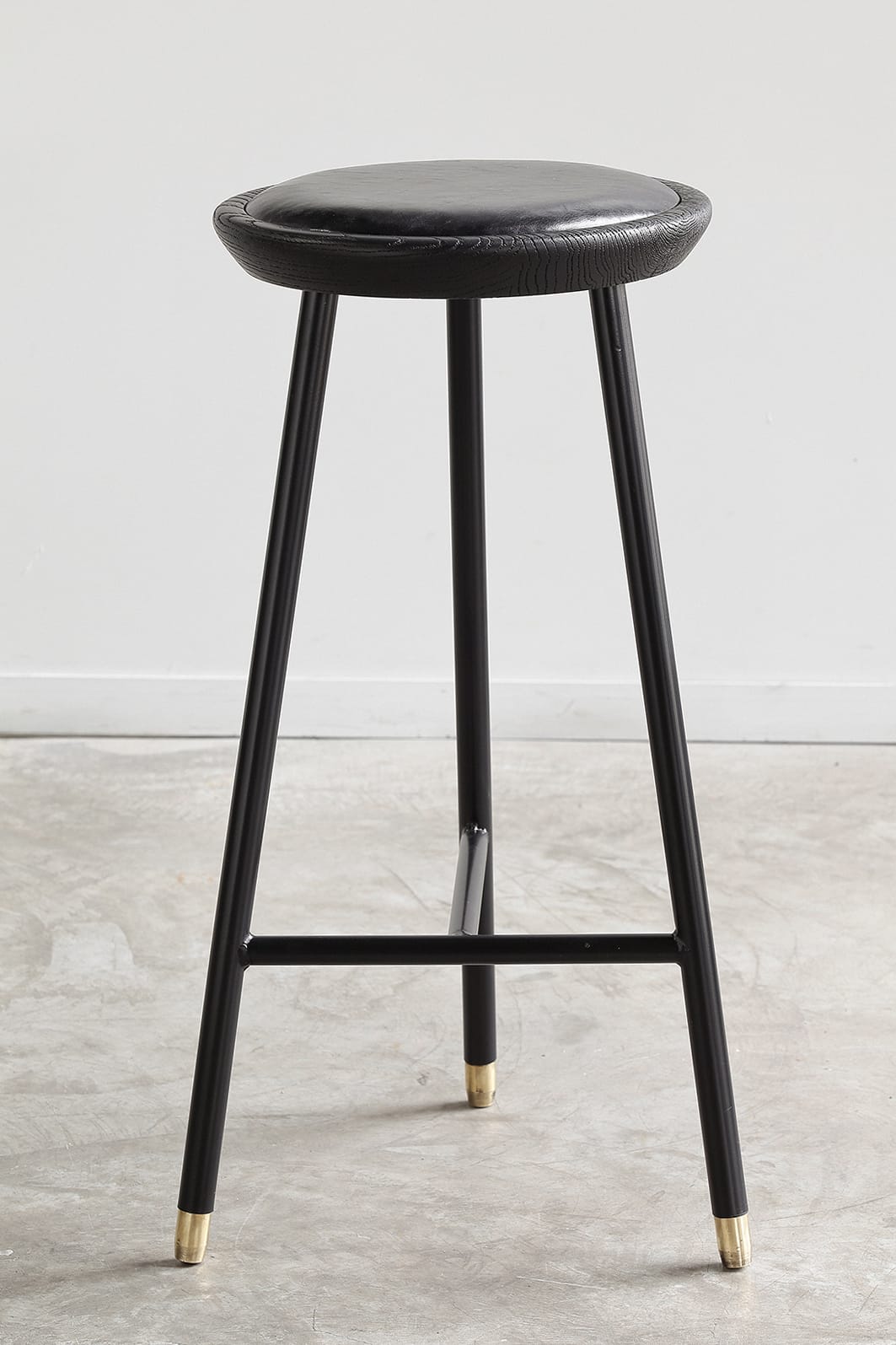 Drop High Stool