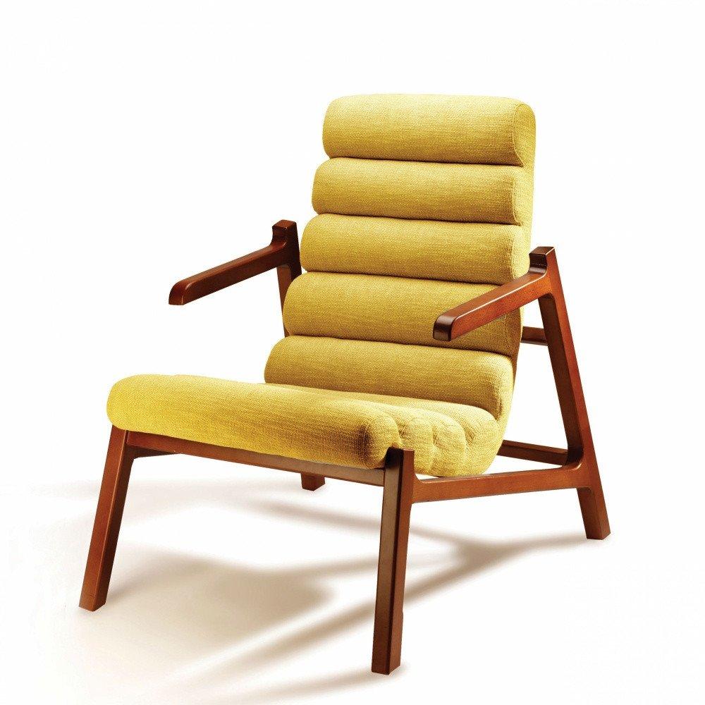 Easy Lounge Chair