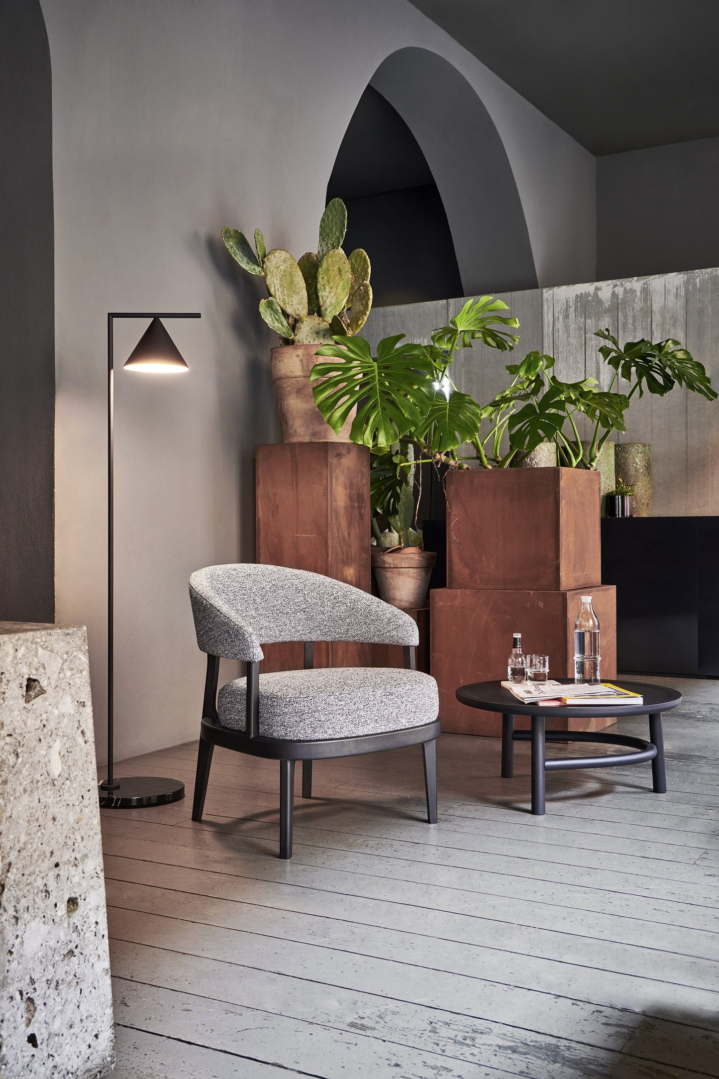 Eclipse Lounge Chair