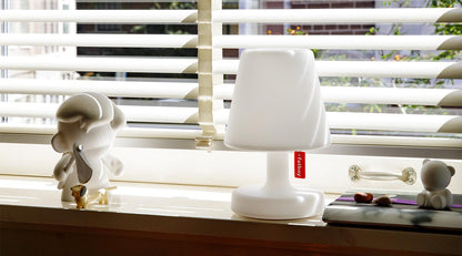 Edison The Petit Table Lamp-Contract Furniture Store for hospitality, leisure & commercial projects